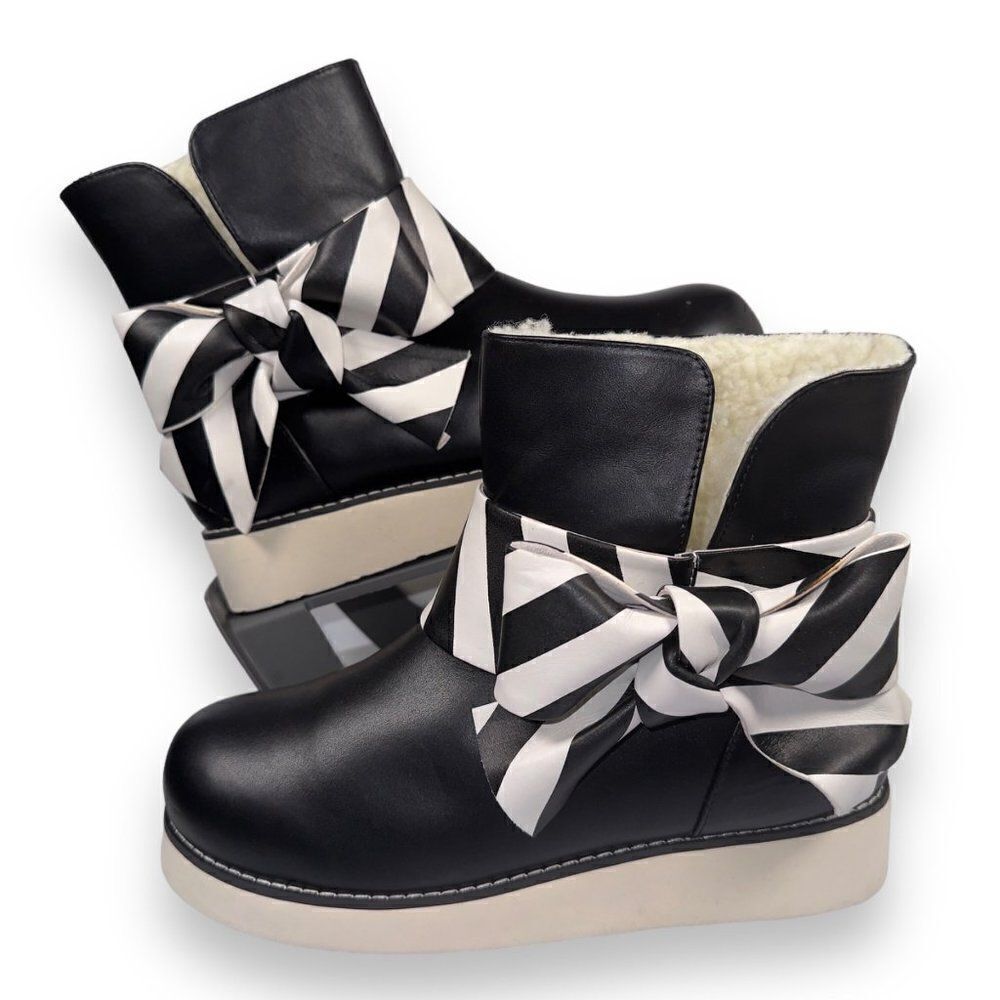 Lola Ramona Faux Sherpa Winter Striped Bow Boots‎ Black / White Women's 8/38